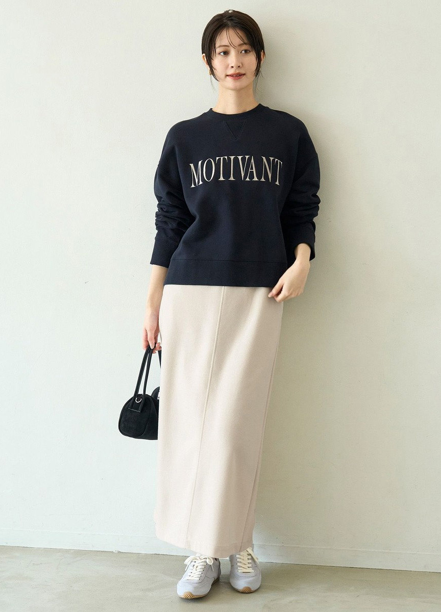 高彈力刺繡LOGO大學T